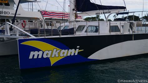 A Sunset Dinner Sail aboard the Makani Catamaran - Hawaii Travel Guide