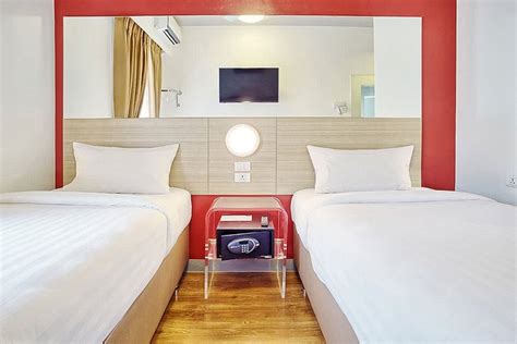 Red Planet Makati Amorsolo Rooms: Pictures & Reviews - Tripadvisor