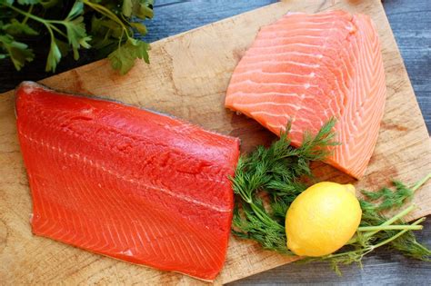 What's the Difference? Farmed vs. Wild Salmon Explained