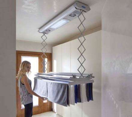 The Foxydry Electric Clothesline Automatically Raises Up To Ceiling To Save On Space