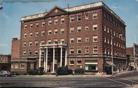 Colonial Hotel Gardner, MA Frank K. Hirons Postcard