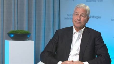 JPMorgan's Jamie Dimon warns U.S. likely to tip into recession in 6 to ...