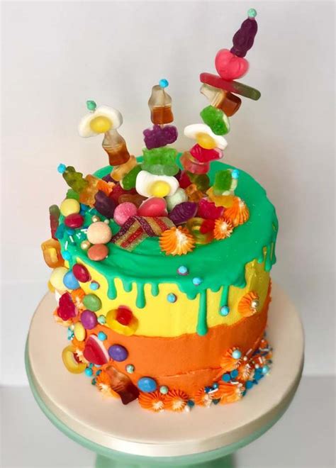 Bright Sweetie Layer Cake | Celebrations