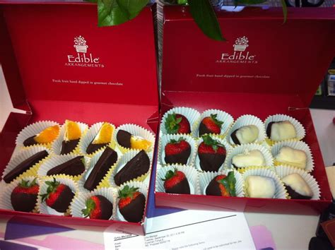 chocolate covered fruit is the best! | Chocolate covered fruit, Sweet treats, Chocolate