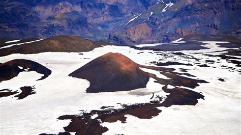 The Volcano Helicopter Explorer | Helicopter Tour in Iceland| IA