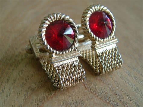 Pin on Men's Beautiful Cufflinks