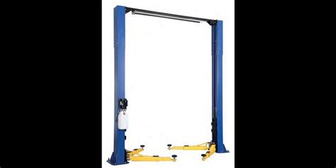 Stainless Steel Two Post Vehicle Lifts, Operating Height: 10 Feet, Capacity: 3 Ton at Rs 150000 ...