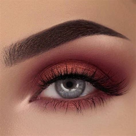 Pin by akwele on Wakeupandmakeup | Red eye makeup, Eyeshadow makeup ...