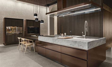 Arclinea Convivium PVD Bronze | Kitchen design trends, Italian kitchen ...