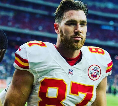 De 15 bästa travis kelce shirtless-bilderna på Pinterest | Kansas city ...