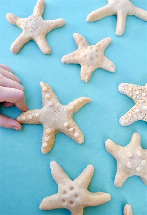 Salt Dough Starfish Kids Craft | Salt dough crafts, Starfish craft, Ocean crafts