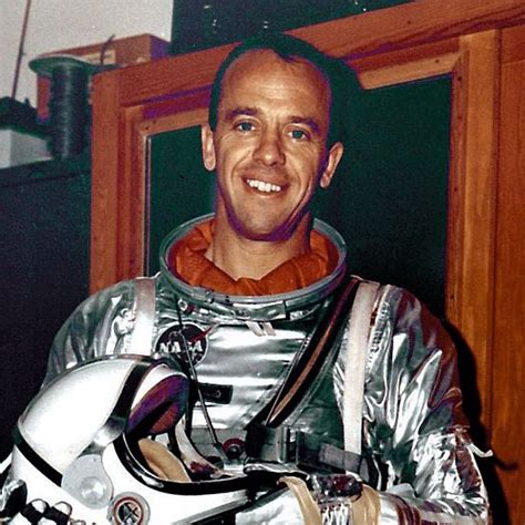 Alan Shepard - Flight, Wife & Apollo 14