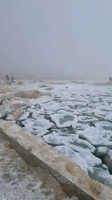 Lake Michigan in the winter | Lake michigan, Lake, Outdoor