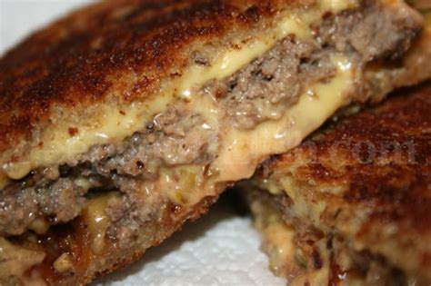 Patty Melts With Secret Sauce | worldofcooking.net