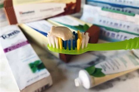 3 Best Fluoride Free Natural Toothpaste Brands – Superfoodly