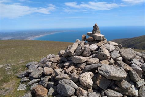 Slieve Donard: Conquering Northern Ireland's Highest Mountain