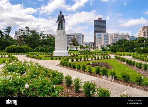 Louisiana State Capitol Stock Photo - Alamy