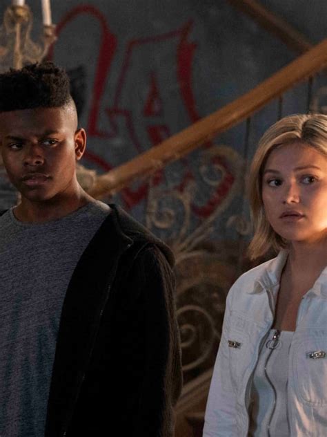 Cloak and Dagger - Marvel's Runaways Season 3 Episode 8 - TV Fanatic