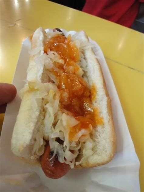 Gray’s Papaya – Hot dogs – New York City | Tasty Chomps: A Local's Culinary Guide