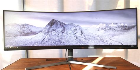 What it's like to use Samsung's super ultra-wide CHG90 monitor ...