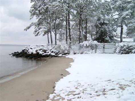 Snow Beach by Sihayo on DeviantArt