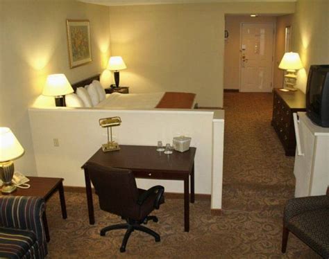 Sturbridge Host Hotel - Book Day Rooms | HotelsByDay