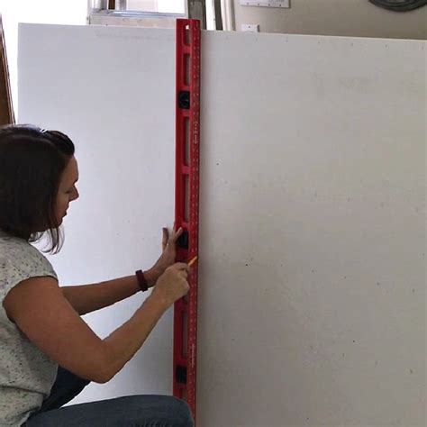 15 Drywall Tips For Beginners: How to Cut Drywall And Hang Drywall ...