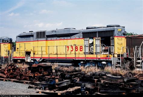 UP (NIMX) 738B Union Pacific EMD GP30B at Newark, New Jersey by Doug ...