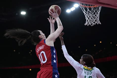 Reigning WNBA MVP Breanna Stewart re-signs with New York Liberty