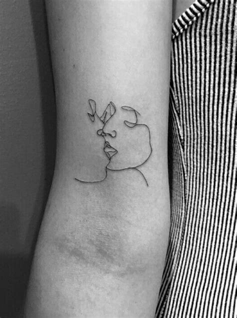 line tattoo minimalist body art - Gustavo Lehnen