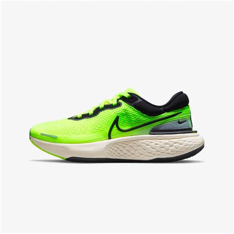 10 Best Nike Walking Shoes of 2021 – Footwear News