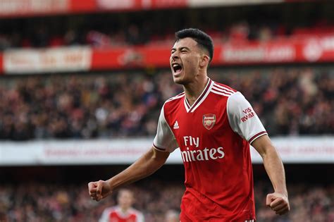 'Tears in my eyes': Some Arsenal fans react to latest update about Gabriel Martinelli - Arsenal ...