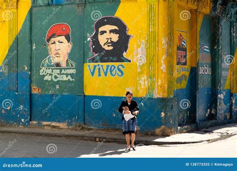 Wall in Havana Painted with the Faces of Revolutionary Leaders Editorial Image - Image of chavez ...