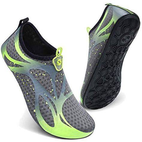 8 Best Shoes for Sand Running of 2021 – OutdoorMiks