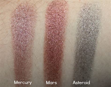 BH Cosmetics Galaxy Chic 18 Color Baked Eyeshadow Palette - myfindsonline.com