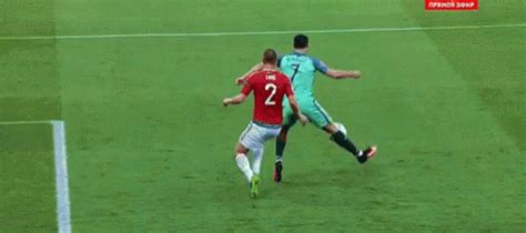 Cristiano Ronaldo GIF - Cristiano Ronaldo Goal - Discover & Share GIFs