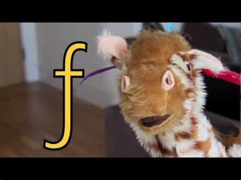 Geraldine the Giraffe learns /f/ | Giraffe, Phonics, Learn to read