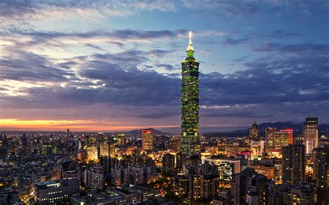 5 Taipei Hotspots For The Best Night Views Of The City