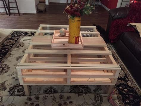 Pallet Coffee Table with Storage | Pallet Ideas