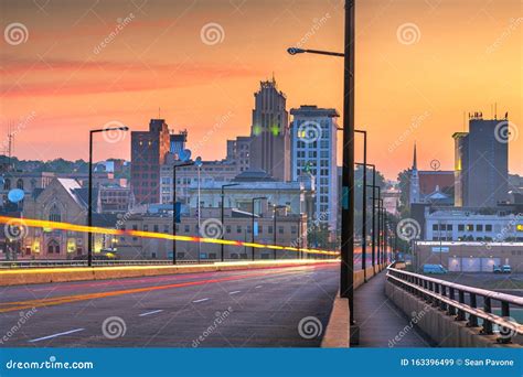 Youngstown, Ohio, USA Downtown Skyline Stock Image - Image of financial, cityscape: 163396499