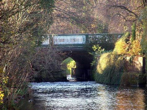 Bridgegate Retford © B Hilton :: Geograph Britain and Ireland