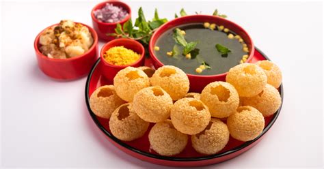 5 Types of Pani Puri: A Taste Tour Across India - Swiggy Diaries