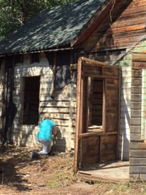 From New Finland, Sask. to Finland: Pioneer house going home | CBC News