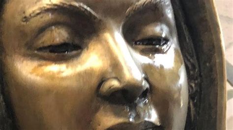 This Statue Is “Weeping” – And They Found Something Awkward When They ...