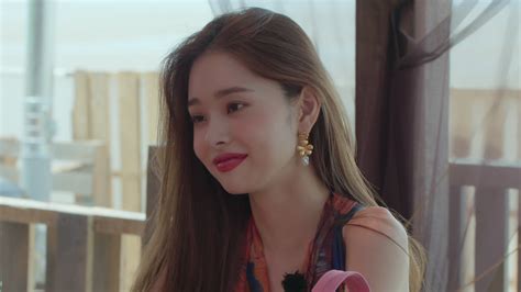 Song Jia from Netflix’s “Single's Inferno” Listed Her 9 Favorite Perfumes | Teen Vogue