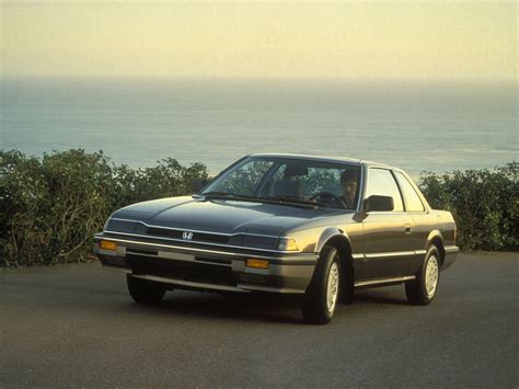 Honda Prelude Si (1985) - pictures, information & specs