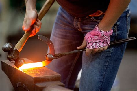 National Forging & Horseshoeing Competition | Chattanooga Times Free Press