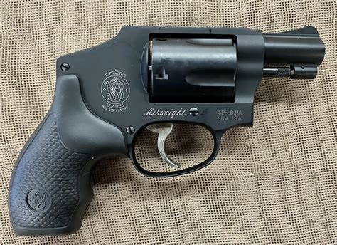 Smith & Wesson 642 Airweight .38SPL 5Round 1.88″BBL BLack Steel and Polymer – Saddle Rock Armory