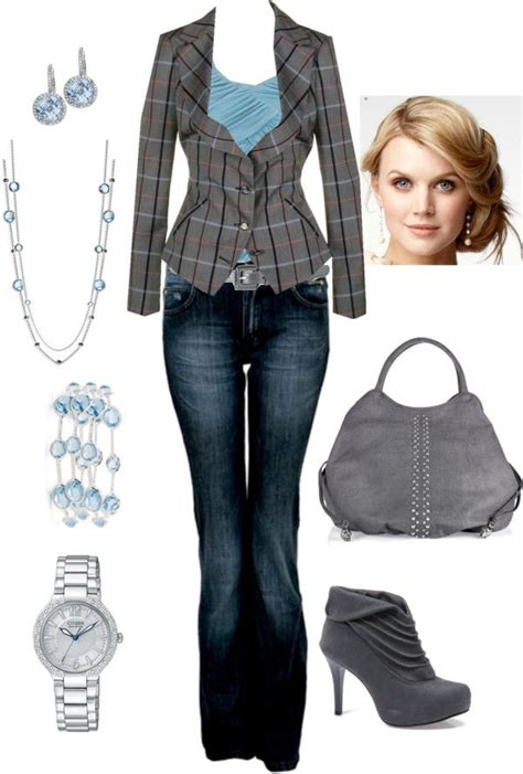 Meeting for Lunch | Business casual attire, Fashion, Stylish mom