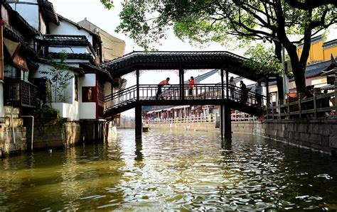 Zhujiajiao and Qibao Water Town Tour From Shanghai | Shanghai Private Tour